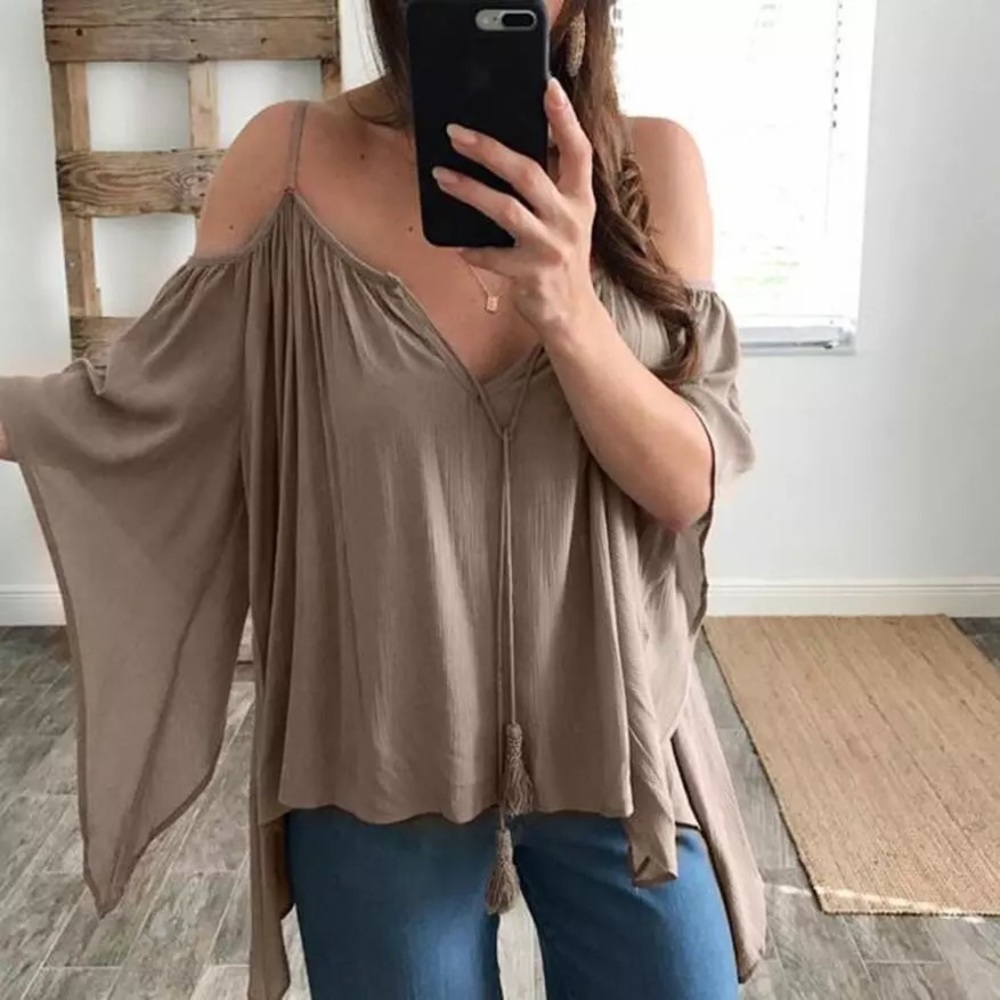 Tassel Tie Front Split V Neck Flowy Mocha Butterfly Blouse - Picture 4 of 8
